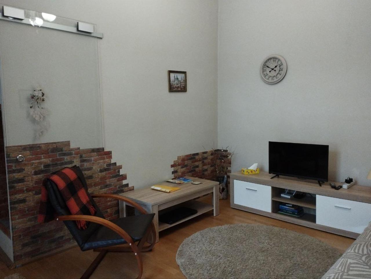 Family Stay In Liov Exterior foto